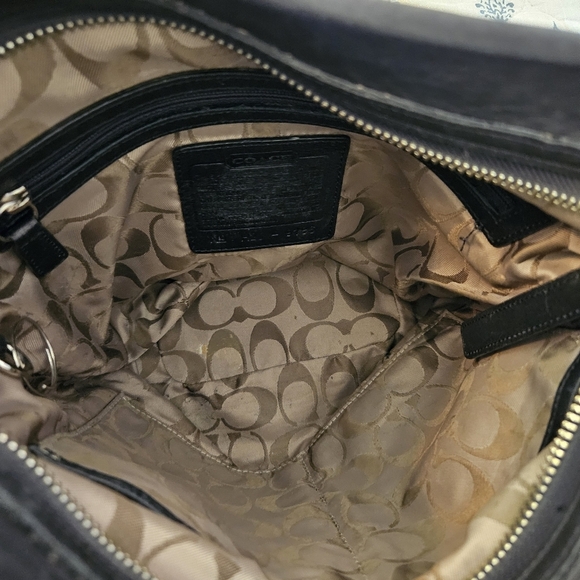 Coach Vintage Legacy 9186 Black Bucket Duffle Bag - Picture 11 of 13